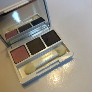 Clinique eyeshadow